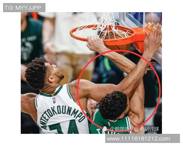 镜头捕捉：塔图姆赛场小动作引发热议