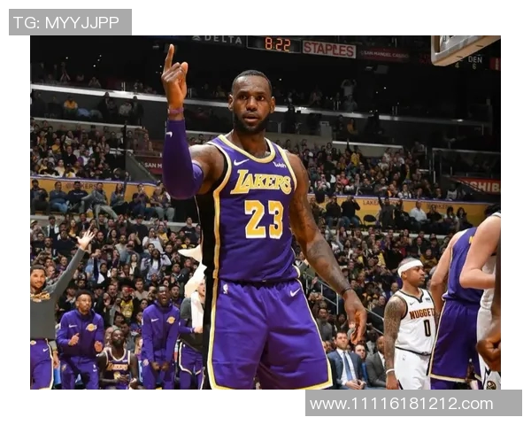 掘金赛场爆发小插曲，裁判如何处理？