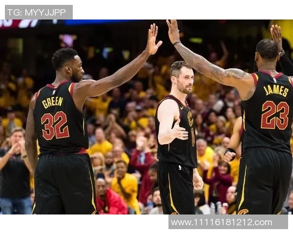 詹姆斯冲击金球奖？数据全面对比分析