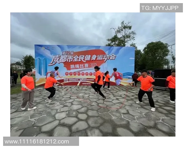 中国跳绳选手创吉尼斯纪录视频走红全球引发热议挑战极限展现非凡技巧